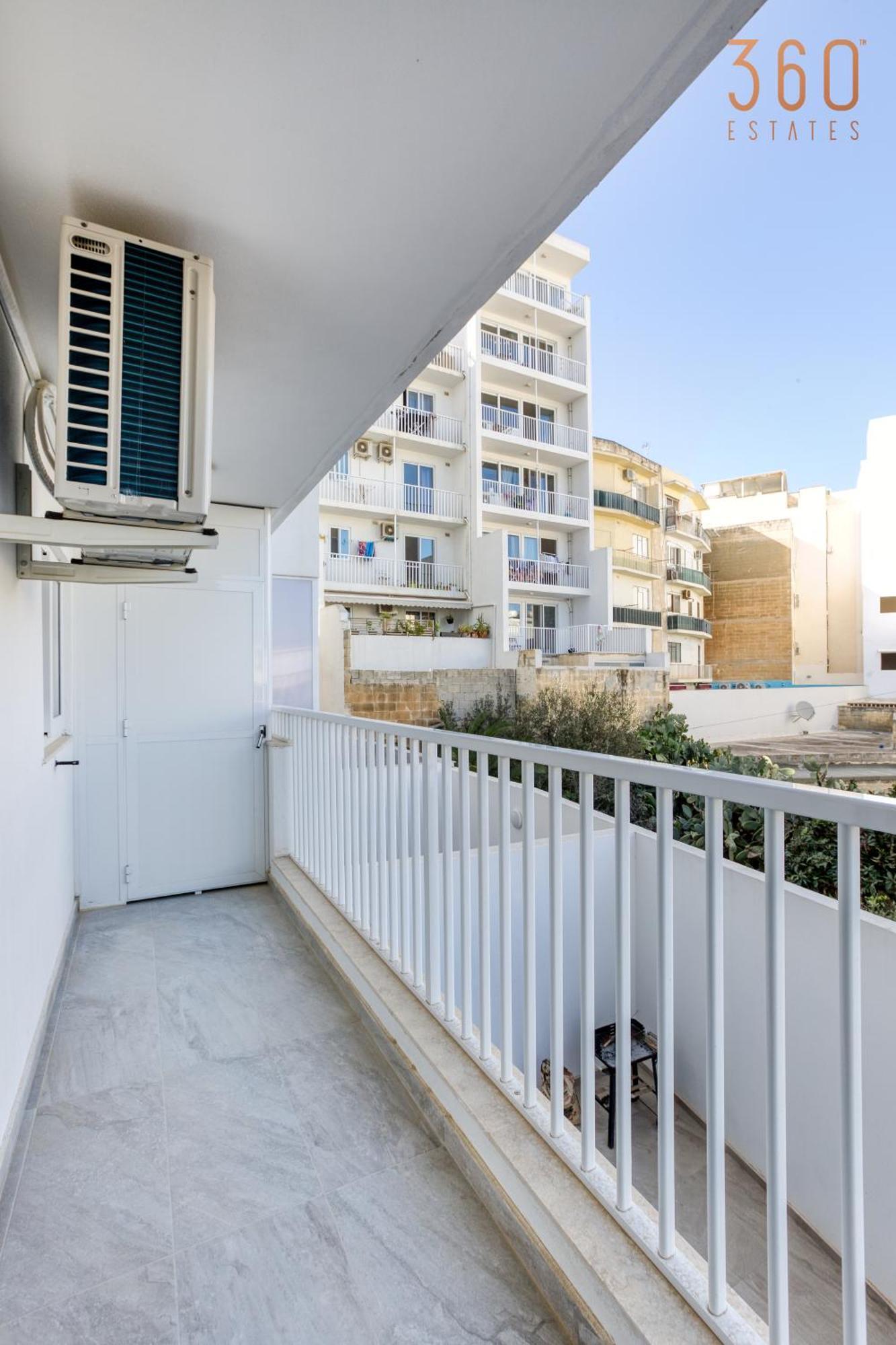 Urban Square Elite Suites By 360 Estates Pietà Esterno foto